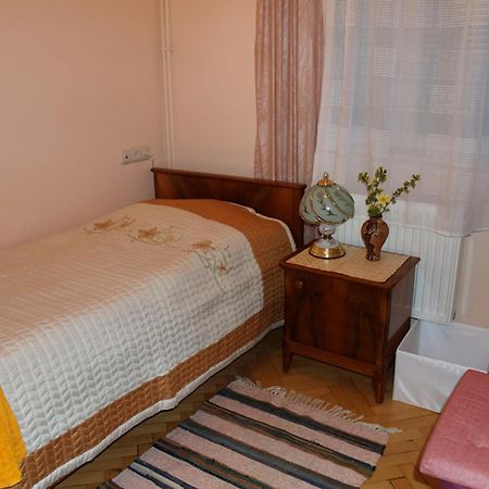 Three Jugs B&B Jrvezh Bagian luar foto