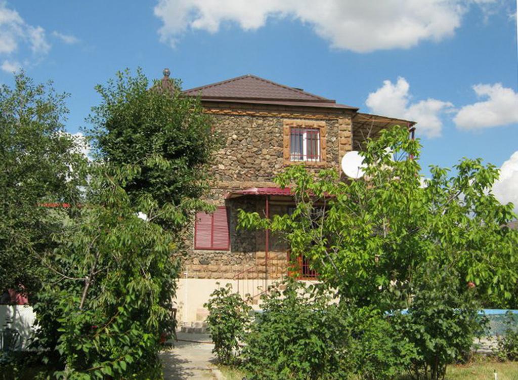 Three Jugs B&B Jrvezh Bagian luar foto