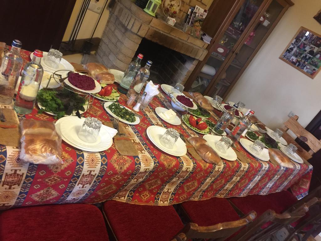 Three Jugs B&B Jrvezh Bagian luar foto