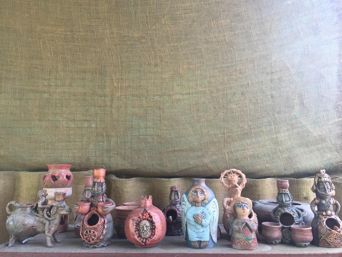Three Jugs B&B Jrvezh Bagian luar foto